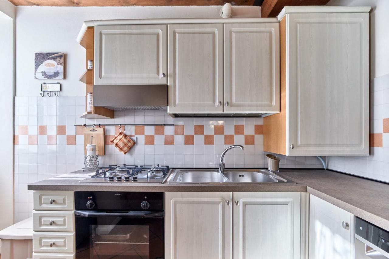 App. Maison Doree Apartment