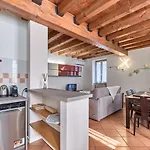 App. Maison Doree